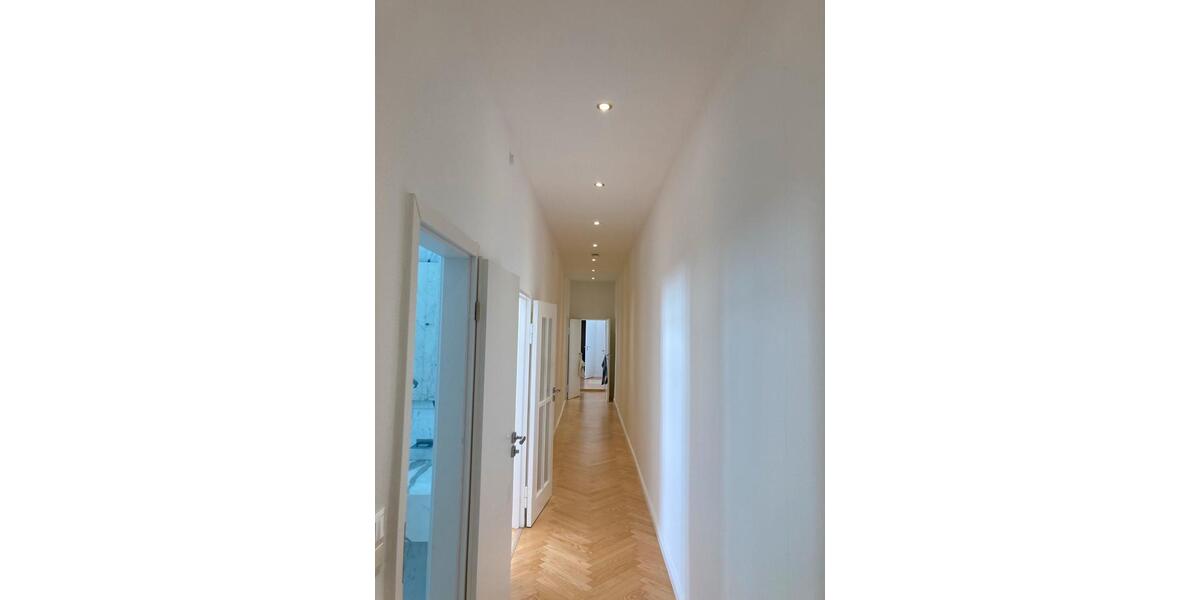 Dachgeschoßwohnung Berlin Charlottenburg-Wilmersdorf - 3 Zimmer, 111 m&sup2;, 1.850&euro; | Angebot:25892427