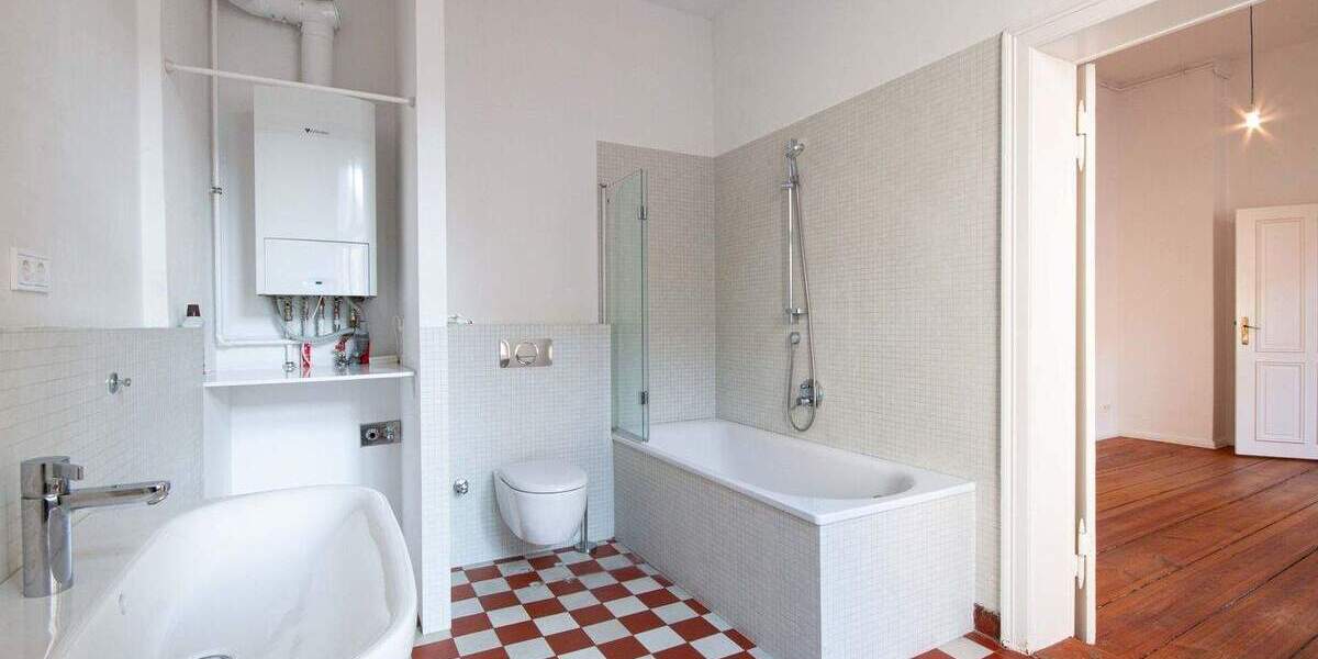 Etagenwohnung Berlin Kreuzberg Kreuzberg - 3 Zimmer, 137 m&sup2;, 2.000&euro; | Angebot:24870982