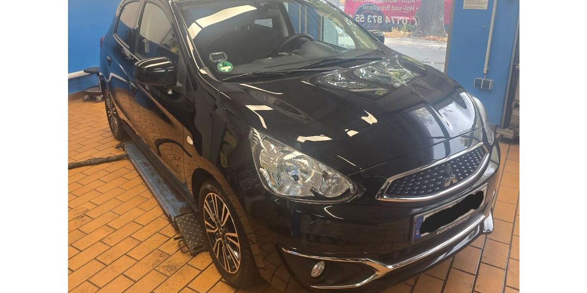 Mitsubishi Space Star 32.100 km 12.500 &euro; Berlin 12279