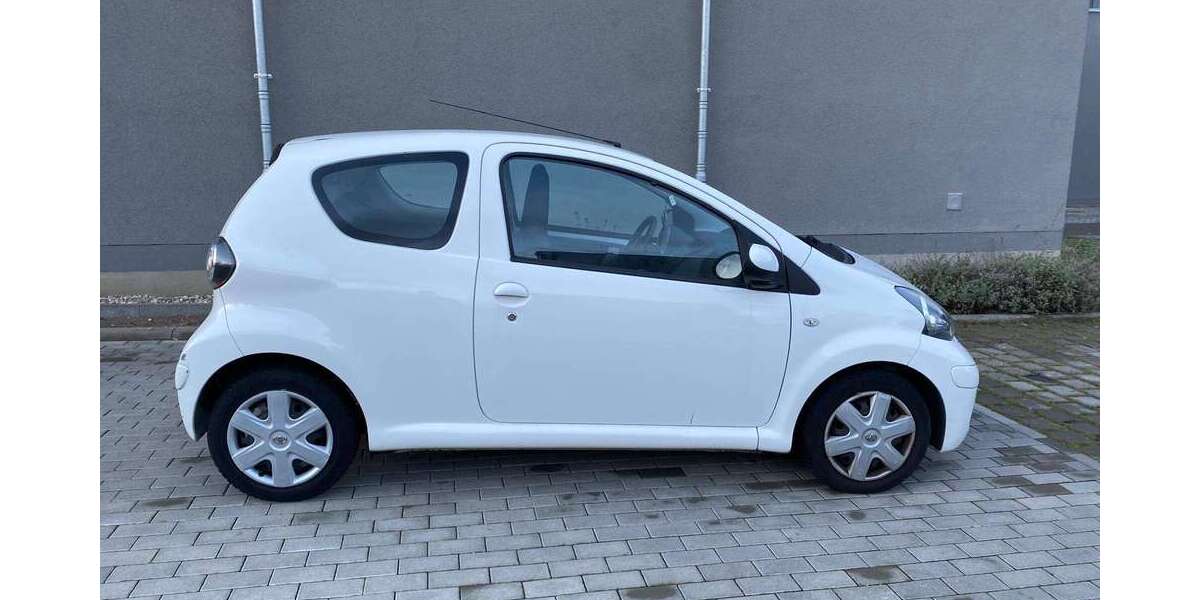 Toyota Aygo 101.800 km 3.500 &euro; Teltow 14513