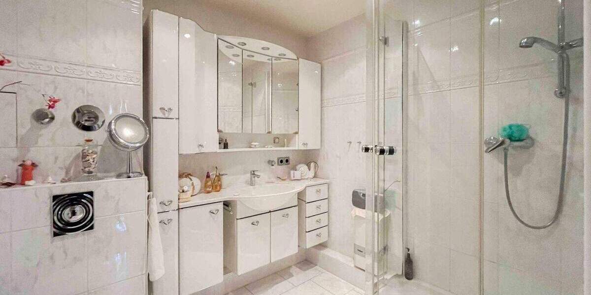 Einfamilienhaus Berlin Westend - 2 Zimmer, 325.000&euro; | Angebot:25916094