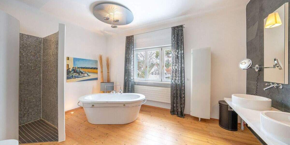 Einfamilienhaus Berlin Nikolassee - 6 Zimmer, 225 m&sup2;, 1.950.000&euro; | Angebot:25700755