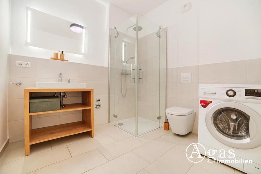 SOFORT EINZIEHEN! Voll möblierte 2 Zimmer Wohnung mit Gartenblick auf ca. 41m² in Mitte! zimmer