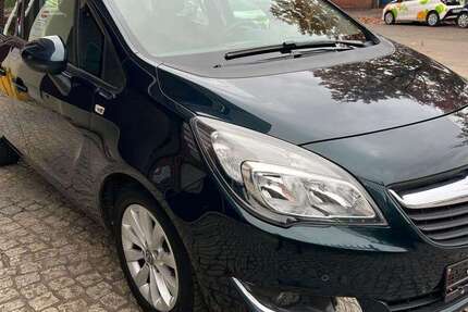Opel Meriva 122.000 km 6.980 € Berlin 13581