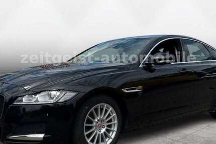 Jaguar XF 124.800 km 16.385 € Potsdam 14480