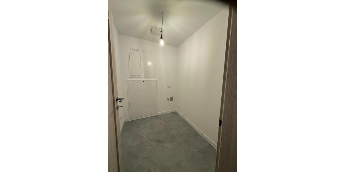 Etagenwohnung Berlin Marzahn-Hellersdorf - 2 Zimmer, 50 m&sup2;, 1.000&euro; | Angebot:25767932