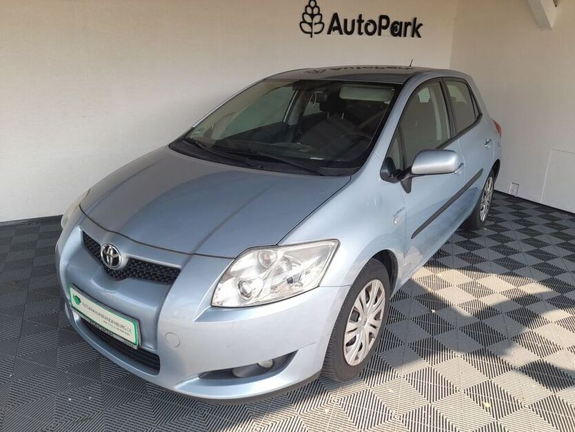 Auris