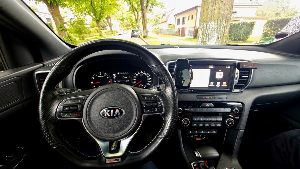 Kia Sportage 141.000 km 14.290 &euro; Berlin 12305