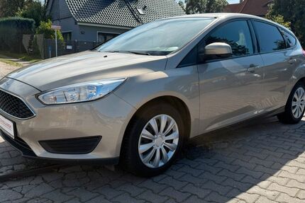 Ford Focus 65.801 km 8.999 &euro; Niederlehme 15713