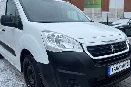 Peugeot Partner 112.300 km 7.490 &euro; Berlin 10551