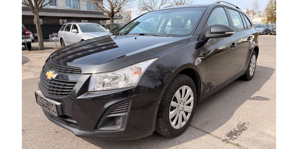 Chevrolet Cruze 121.277 km 3.999 &euro; Berlin 12249