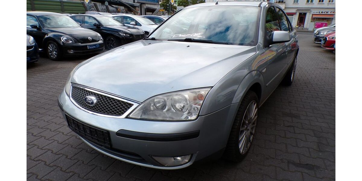 Ford Mondeo 154.000 km 1.500 &euro; Berlin 12347
