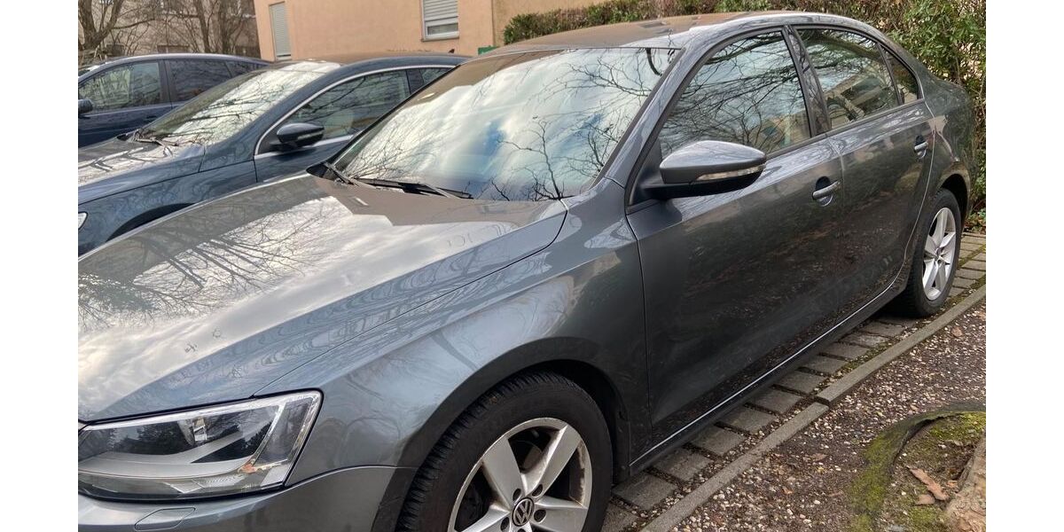VW Jetta 94.500 km 7.900 &euro; Berlin 12107