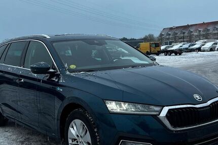 Skoda Octavia 159.000 km 14.990 &euro; Mittenwalde 15749