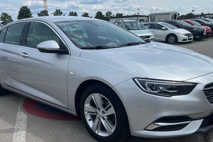 Opel Insignia 139.000 km 9.999 &euro; Mittenwalde 15749