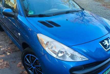 Peugeot 206 115.000 km 3.500 € Berlin - Schöneberg 10781