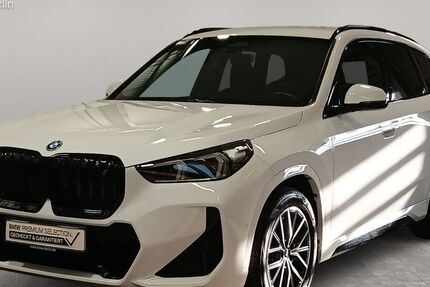 BMW iX1 25.699 km 38.200 &euro; Berlin 14057