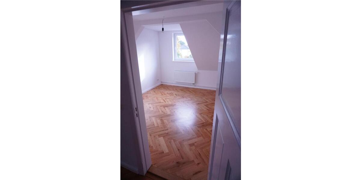 Etagenwohnung Wandlitz - 5 Zimmer, 130 m&sup2;, 1.950&euro; | Angebot:25907028