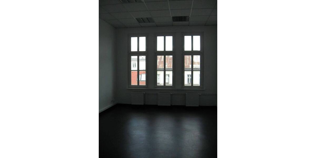 Gewerbeobjekt Berlin Prenzlauer Berg - 4 Zimmer, 120 m&sup2;, 2.400&euro; | Angebot:26568763