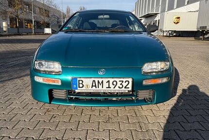 Mazda 323 124.670 km 2.500 &euro; Berlin 10589