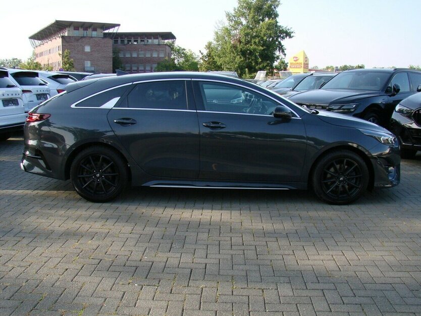 Kia ProCeed 1.5 T-GDi GT-line ACC Bi-LED Navi Kamera 31.539 km 25.980 € Falkensee 14612