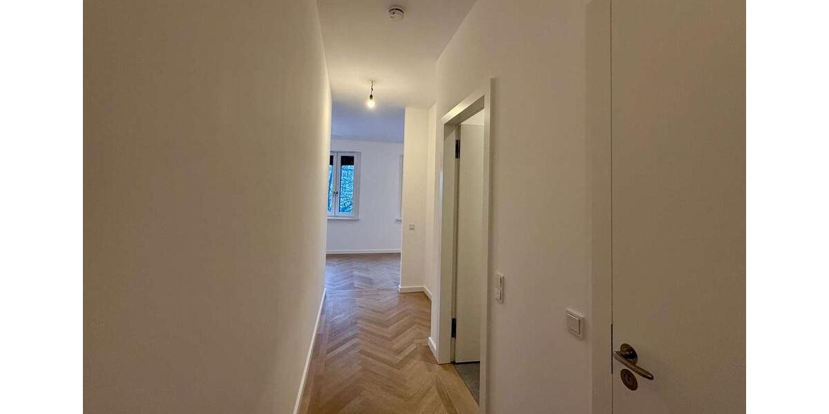 Etagenwohnung Berlin Mitte - 3 Zimmer, 75 m&sup2;, 1.908&euro; | Angebot:25868246