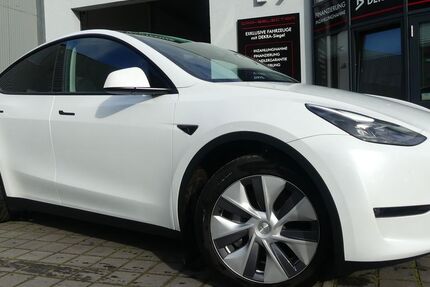 Tesla Model Y 21.312 km 38.800 &euro; Berlin 13156