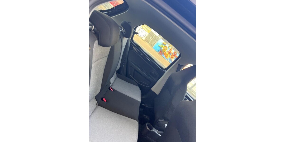 Skoda Citigo 30.460 km 6.250 &euro; Berlin 10178