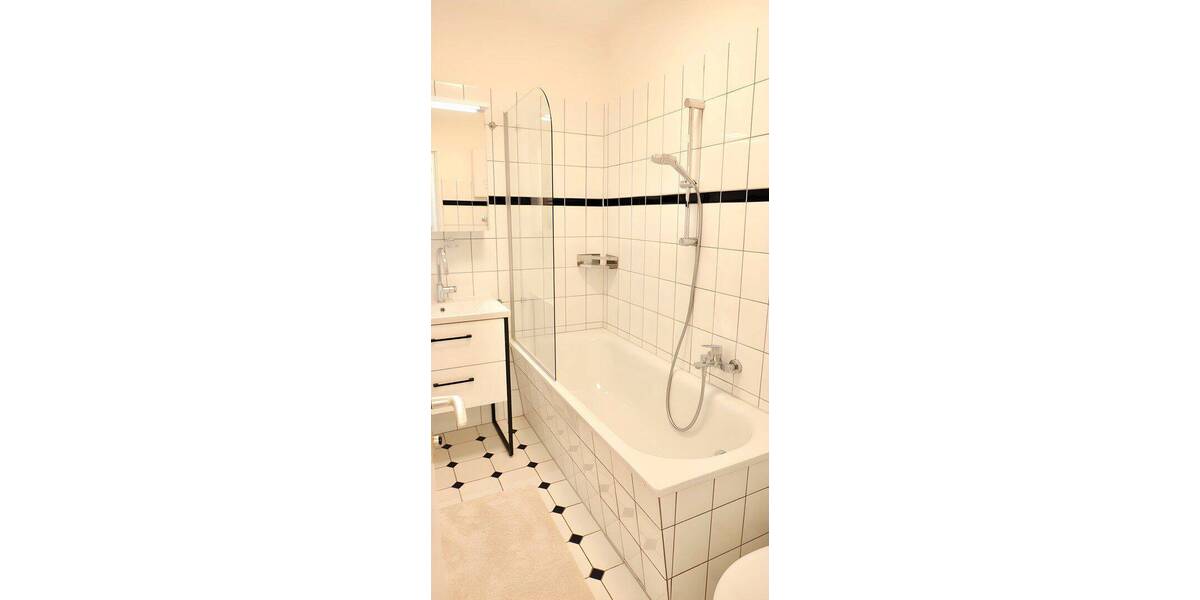 Etagenwohnung Berlin Wilmersdorf - 2 Zimmer, 58 m&sup2;, 1.200&euro; | Angebot:26825333