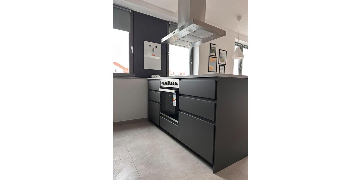 Etagenwohnung Berlin Charlottenburg-Wilmersdorf - 1 Zimmer, 40 m&sup2;, 1.200&euro; | Angebot:25591357