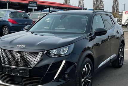 Peugeot 2008 127.000 km 12.300 &euro; Mittenwalde 15749