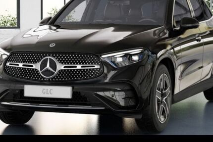 Mercedes-Benz GLC 300 9.900 km 63.500 &euro; Berlin 10587