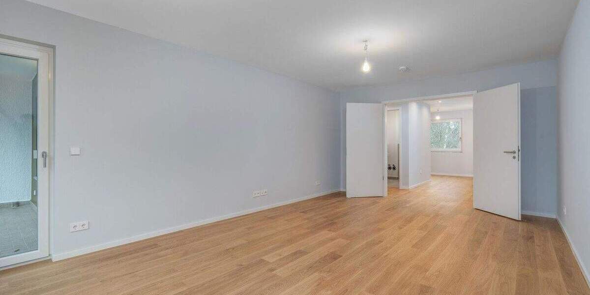 Kernsanierte 3-Zimmerwohnung mit Loggia + TG-Stellplatz in Bestlage Berlin-Wannsee 3 zimmer