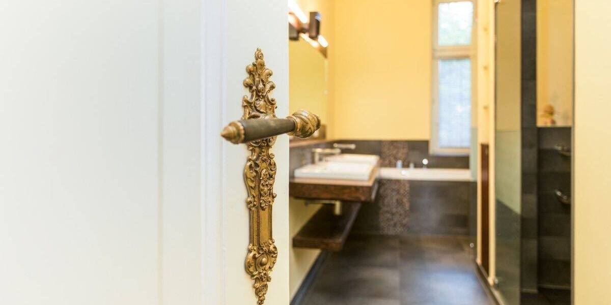 Etagenwohnung Potsdam Berliner Vorstadt - 5 Zimmer, 159 m&sup2;, 1.350.000&euro; | Angebot:23668438