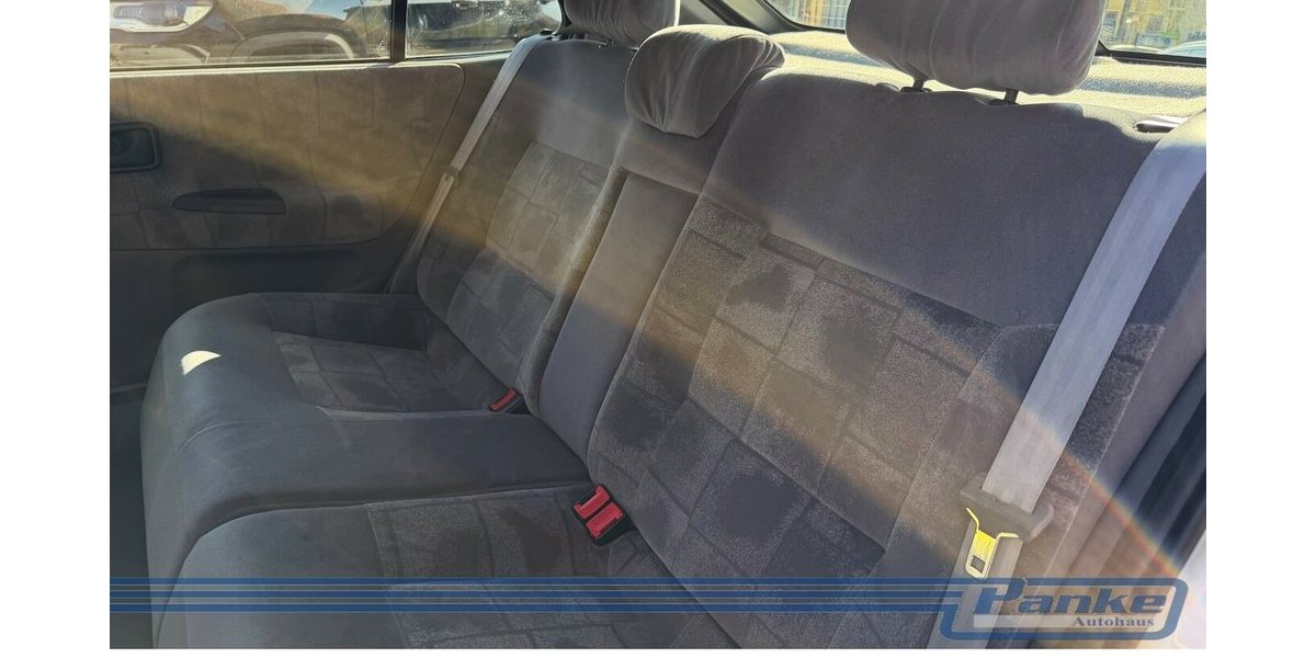 Renault Megane 1.4 16V RXE*09/27TÜV*Rost*Allwetter* 152.300 km 1.990 &euro; Berlin 13187