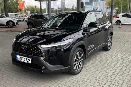Toyota Corolla Cross 7.000 km 38.290 € Berlin 13403