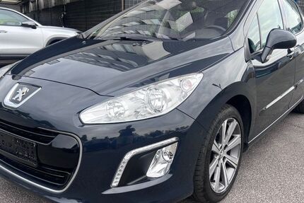 Peugeot 308 136.278 km 2.250 &euro; Berlin 12249