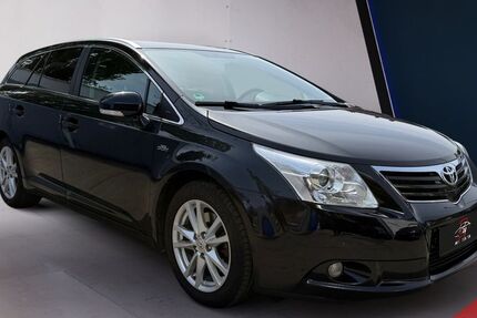 Toyota Avensis 214.500 km 6.499 &euro; Berlin 12439