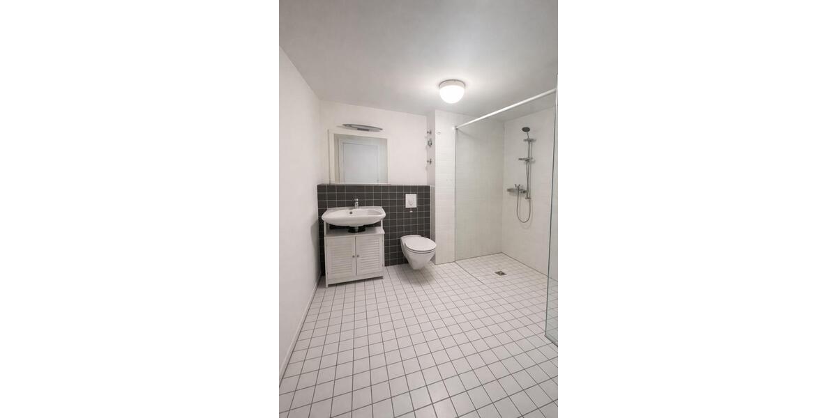 Erdgeschoßwohnung Berlin Friedrichshain-Kreuzberg - 2 Zimmer, 40 m&sup2;, 1.250&euro; | Angebot:24859140