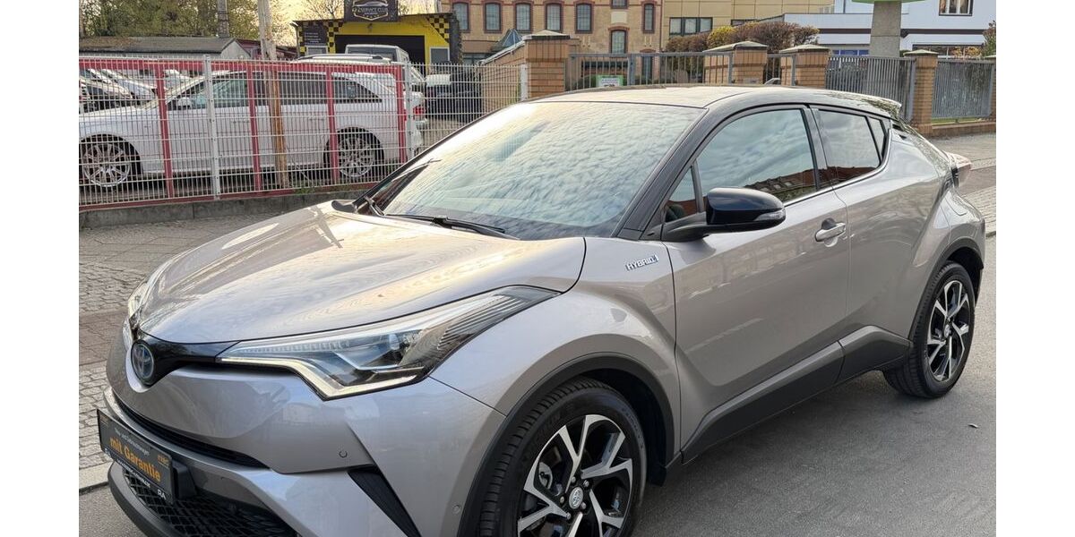 Toyota C-HR 34.894 km 17.980 &euro; BERLIN 13409