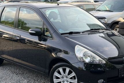 Honda Jazz 167.000 km 2.990 &euro; Hoppegarten 15366