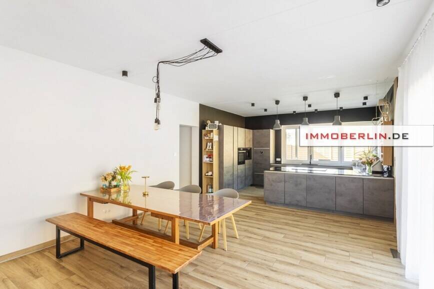 Einfamilienhaus Ludwigsfelde - 5 Zimmer, 185 m&sup2;, 999.000&euro; | Angebot:26499038