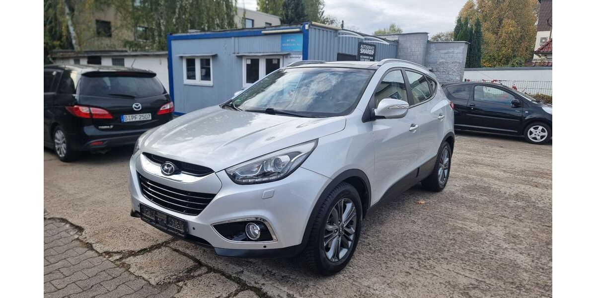 Hyundai ix35 81.000 km 13.990 &euro; Berlin 12357