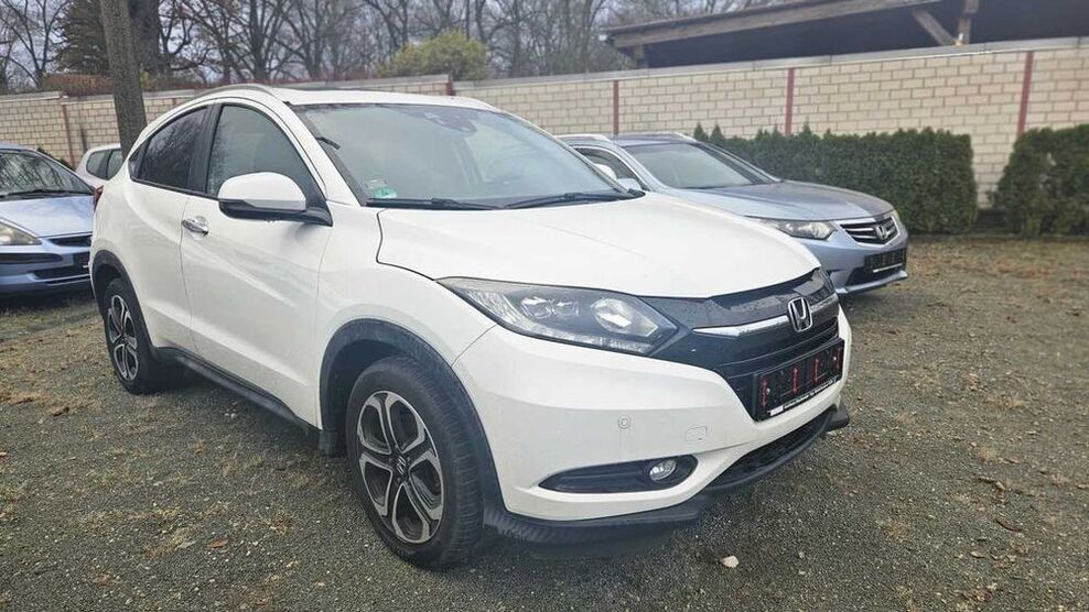 HR-V