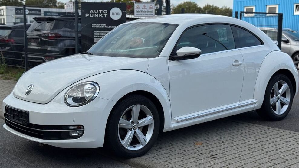 VW Beetle 146.000 km 10.999 € Wildau 15745
