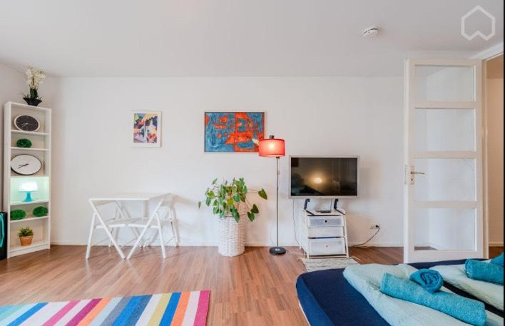 Etagenwohnung Berlin Charlottenburg-Wilmersdorf - 1 Zimmer, 52 m&sup2;, 1.340&euro; | Angebot:26455326