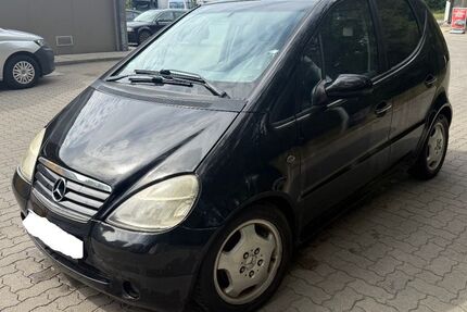 Mercedes-Benz A 190 107.000 km 2.390 &euro; Berlin 13127