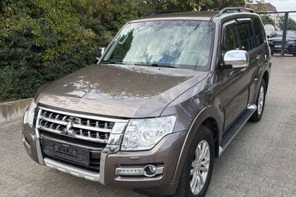 Mitsubishi Pajero 149.500 km 23.999 &euro; Berlin 13581