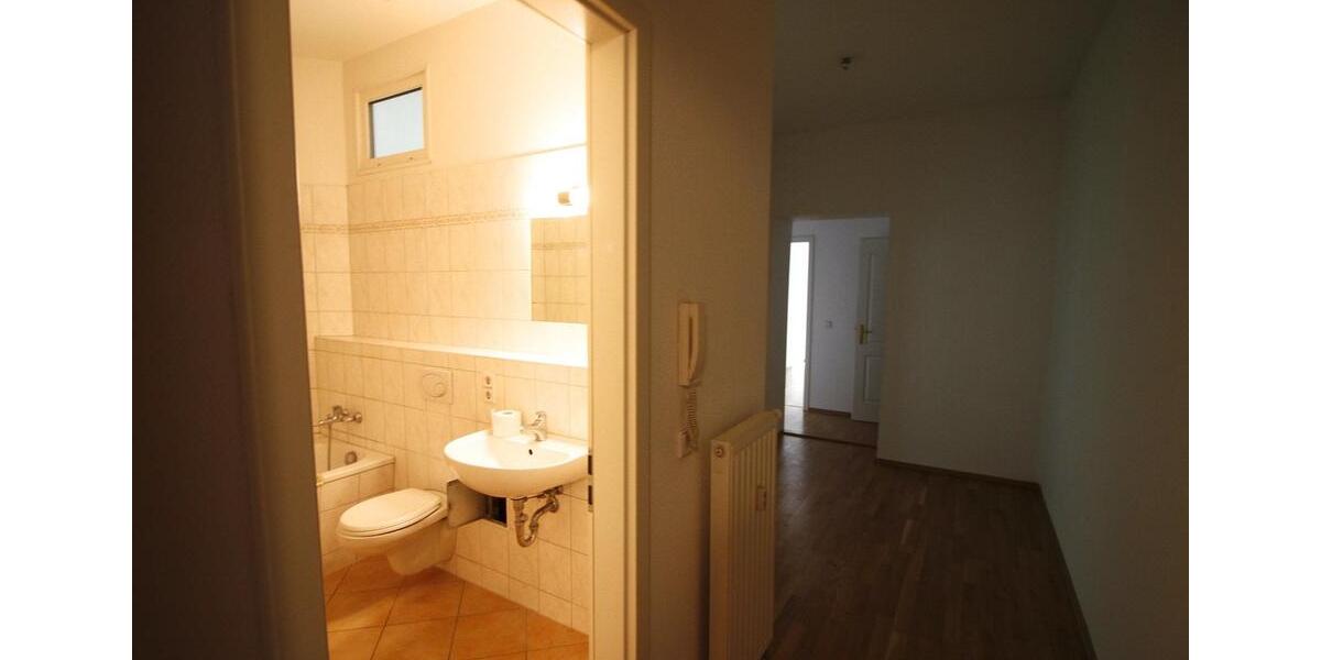 Erdgeschoßwohnung Berlin Friedrichshain-Kreuzberg - 2 Zimmer, 79 m&sup2;, 1.428&euro; | Angebot:26678132