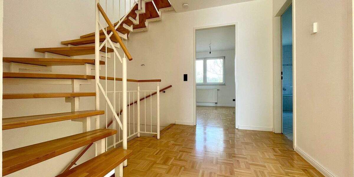 Reihenmittelhaus Berlin Kaulsdorf - 6 Zimmer, 150 m&sup2;, 498.000&euro; | Angebot:25770657